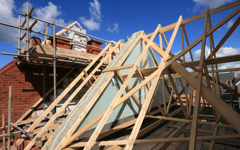 Spandrel-Panel-between-fink-trusses